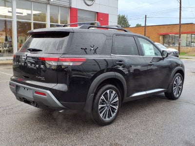 2026 Nissan Pathfinder Platinum
