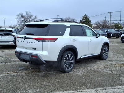 2026 Nissan Pathfinder Platinum