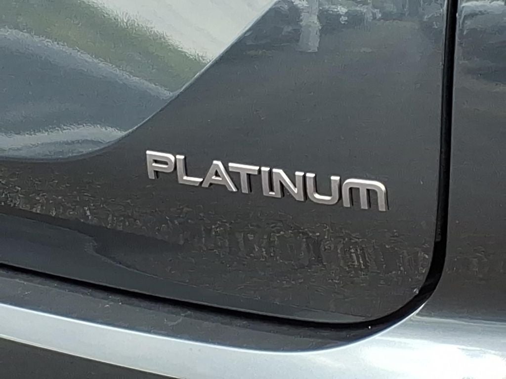 2026 Nissan Rogue Plug-In Hybrid Platinum