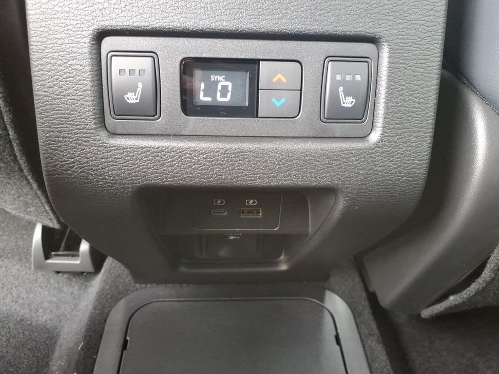 2026 Nissan Rogue Plug-In Hybrid Platinum