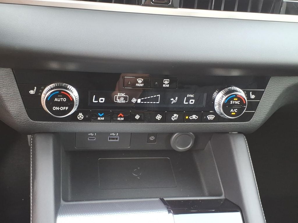 2026 Nissan Rogue Plug-In Hybrid Platinum