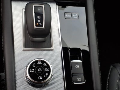 2026 Nissan Rogue Plug-In Hybrid Platinum