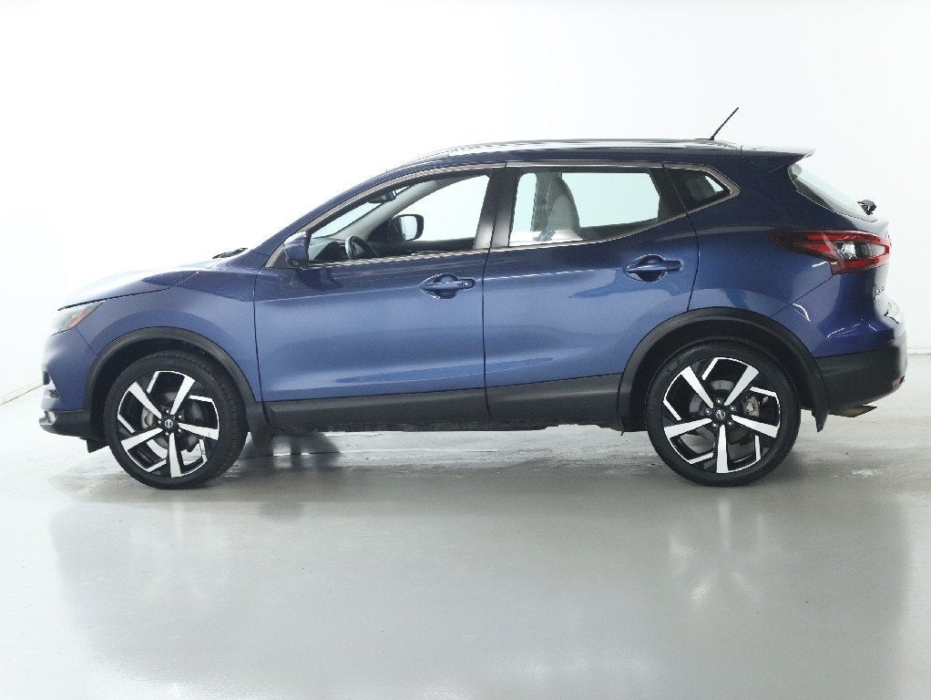 2022 Nissan Rogue Sport SL