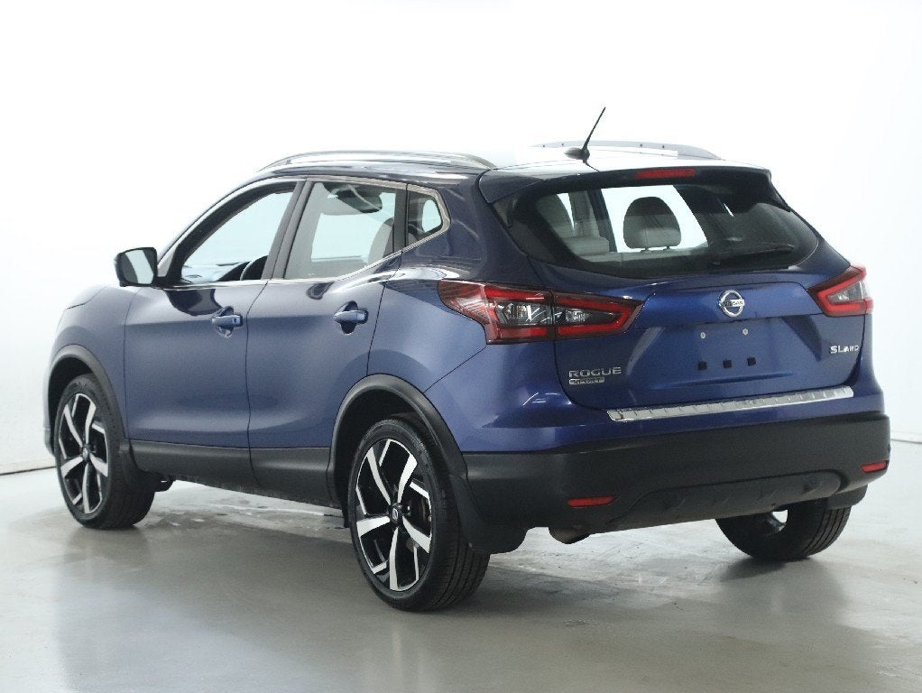 2022 Nissan Rogue Sport SL