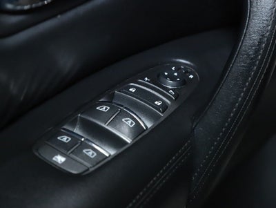2022 Nissan Armada SL
