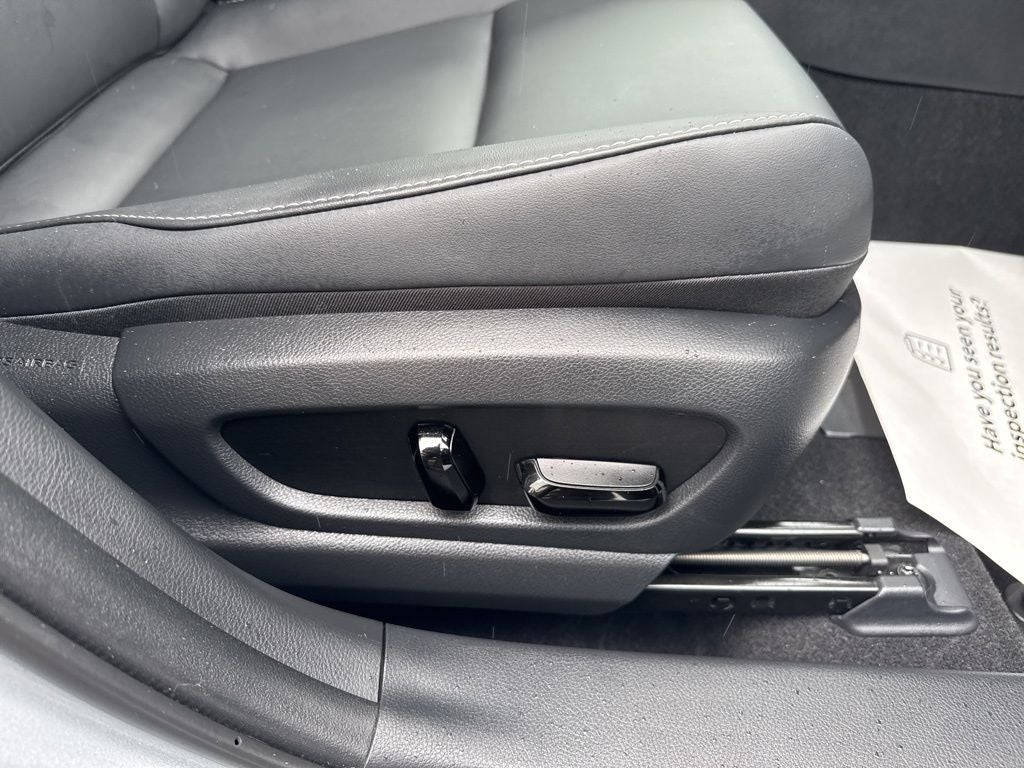 2024 Lexus UX 250h Base