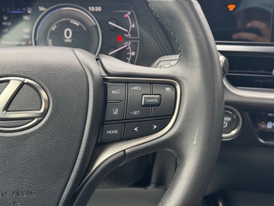 2024 Lexus UX 250h Base