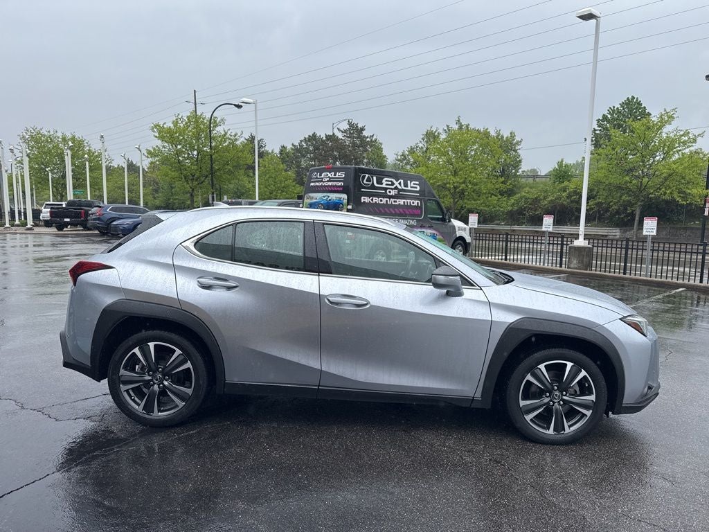 2024 Lexus UX 250h Base