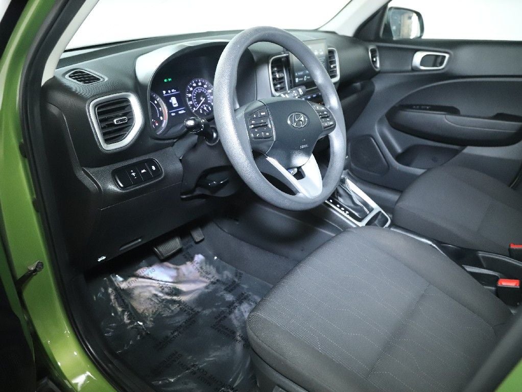 2020 Hyundai Venue SE