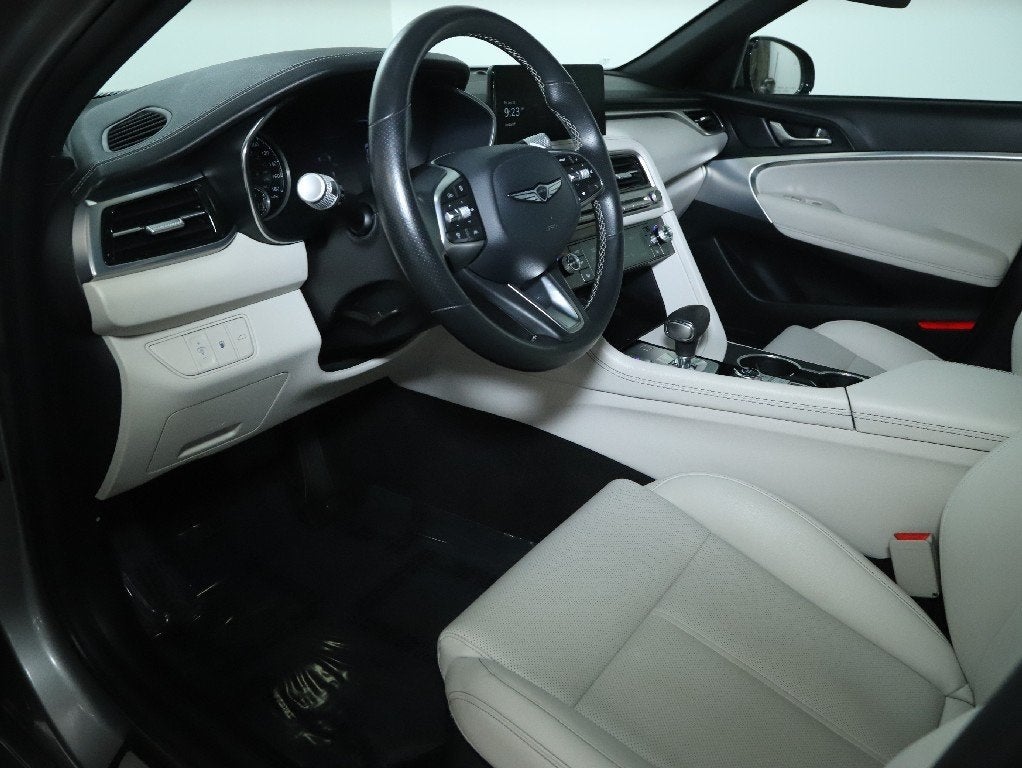 2024 Genesis G70 2.5T