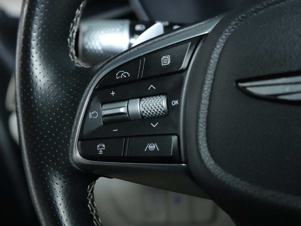 2024 Genesis G70 2.5T