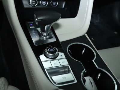 2024 Genesis G70 2.5T