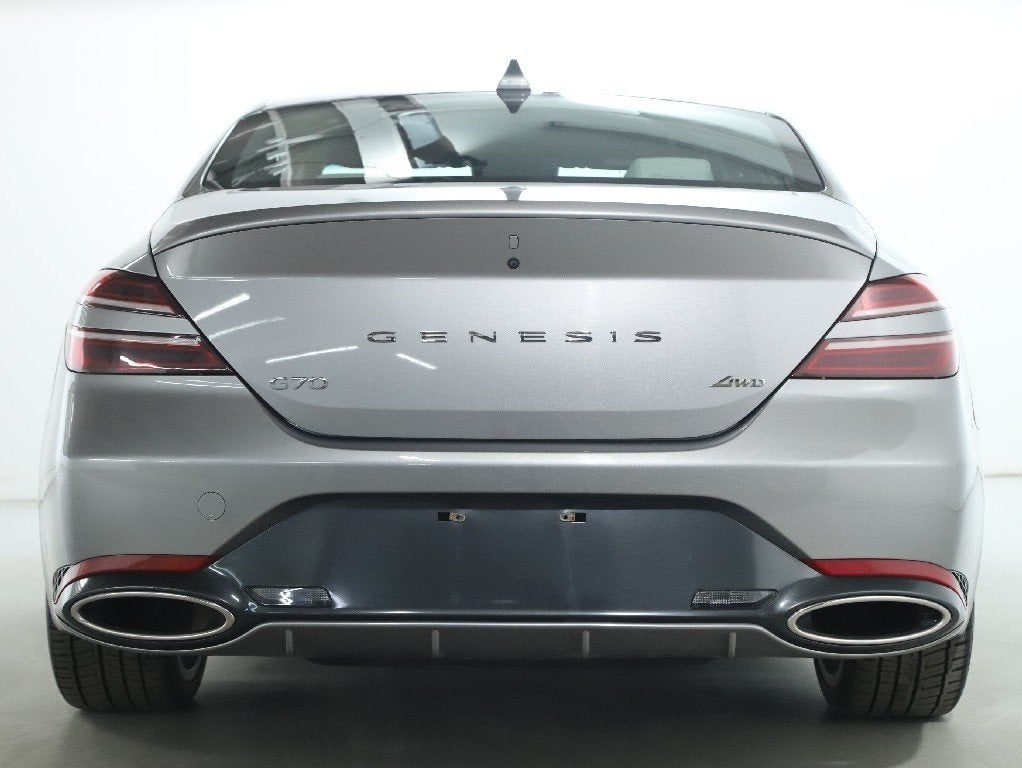 2024 Genesis G70 2.5T