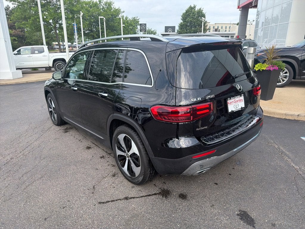 2025 Mercedes-Benz GLB GLB 250 Base