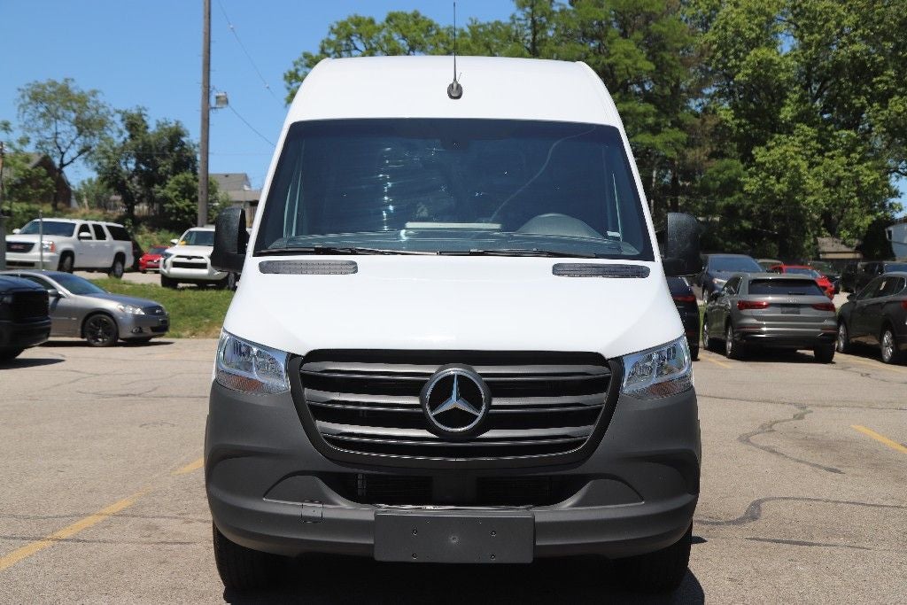 2024 Mercedes-Benz Sprinter 2500 Passenger 144 WB