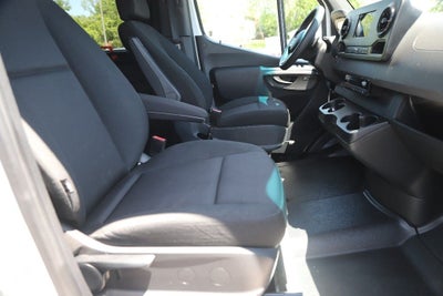 2024 Mercedes-Benz Sprinter 2500 Passenger 144 WB