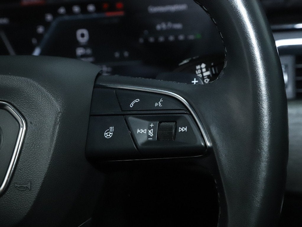 2023 Audi A4 45 S line Premium Plus quattro