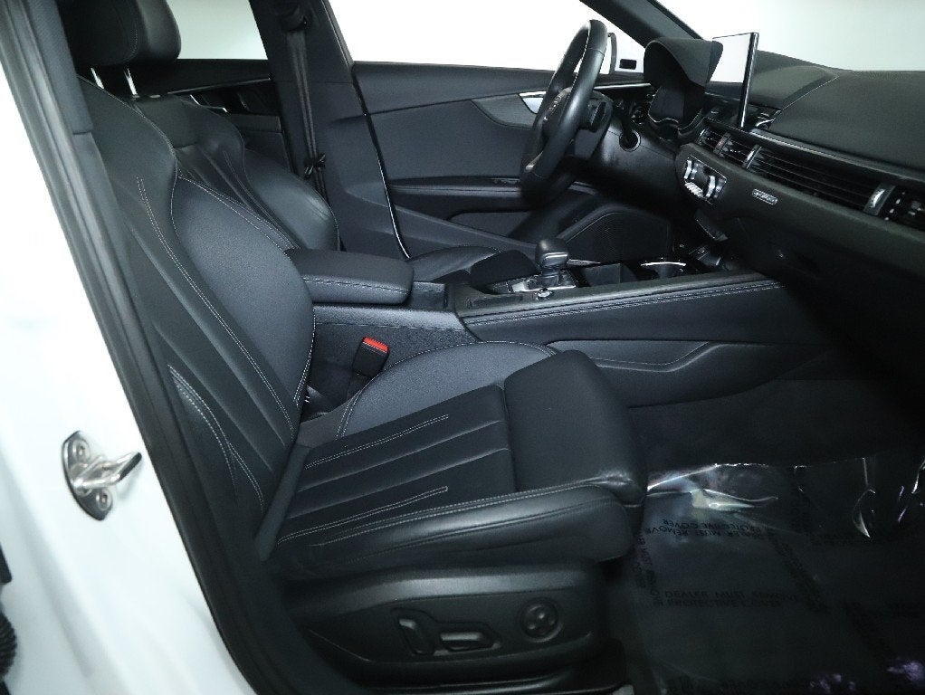 2023 Audi A4 45 S line Premium Plus quattro
