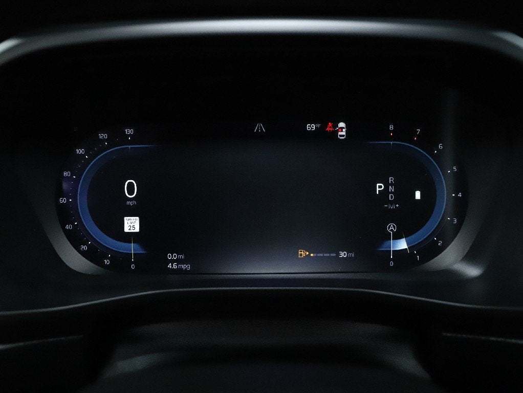 2024 Volvo XC40 B5 Core