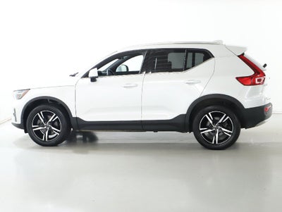 2024 Volvo XC40 B5 Core