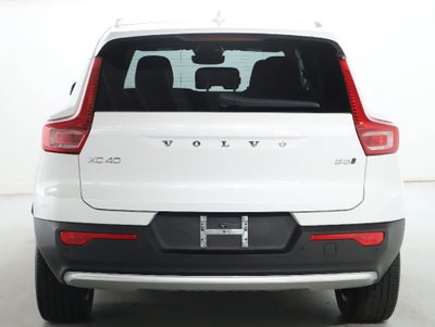 2024 Volvo XC40 B5 Core