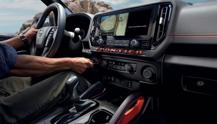 Ken Ganley Nissan Mayfield in Mayfield Heights OH