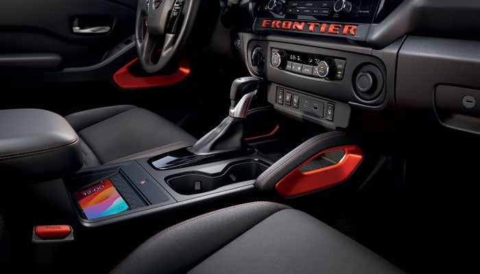 Ken Ganley Nissan Mayfield in Mayfield Heights OH