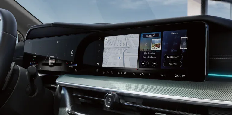 Ken Ganley Nissan Mayfield in Mayfield Heights OH