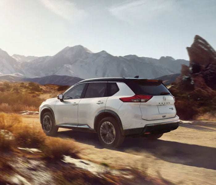 Ken Ganley Nissan Mayfield in Mayfield Heights OH