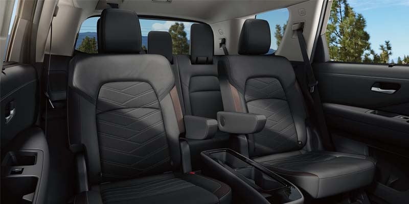 The interior seating options in the 2024 Nissan Pathfinder in Mayfield Heights, OH