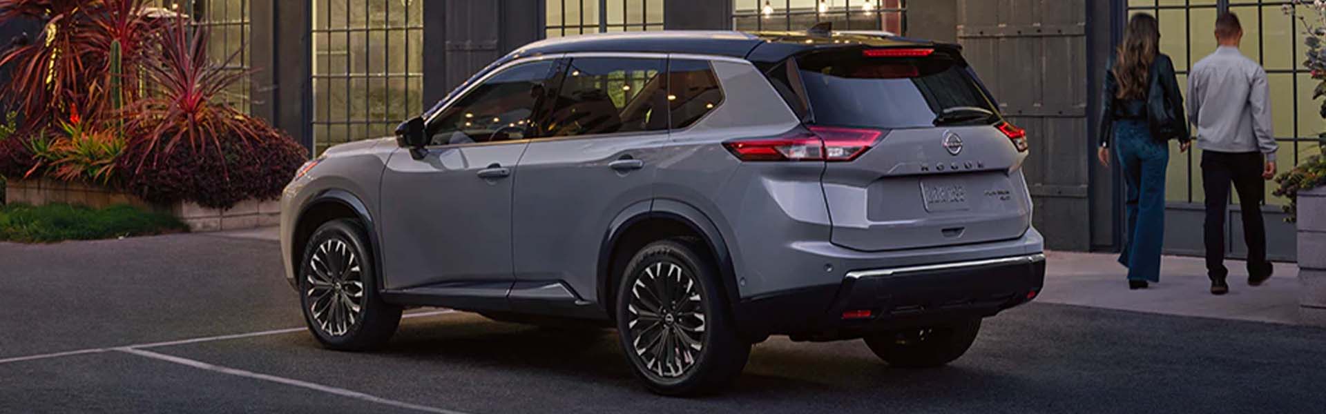 The center console of the 2025 Nissan Rogue in Mayfield Heights, OH